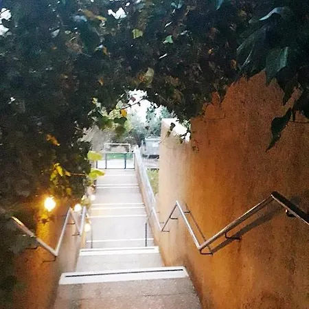 Апартаменты Neraidas On The Sea