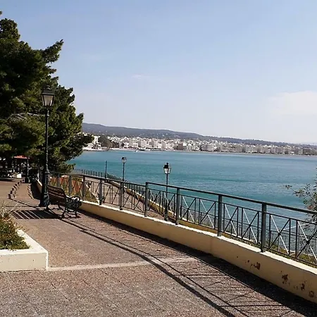 Апартаменты Neraidas On The Sea *