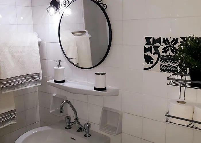 Neraidas On The Sea *