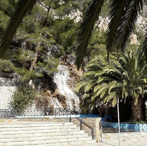 Neraidas On The Sea *